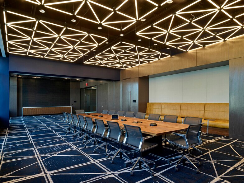 More Photos Of 110 Edison Pl, Newark Office For Sale