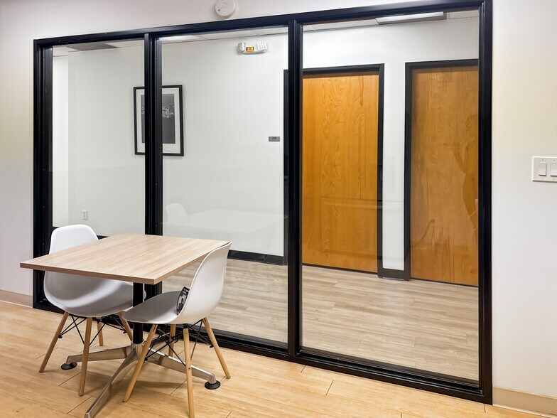 More Photos Of 1351 N Alma School Rd, Chandler Coworking Space