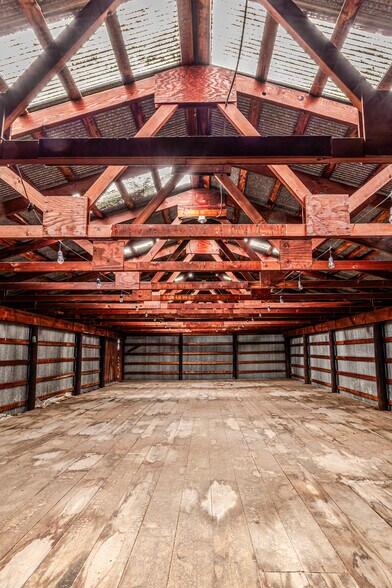 More Photos Of 357 Columbia St, Hudson Warehouse For Sale