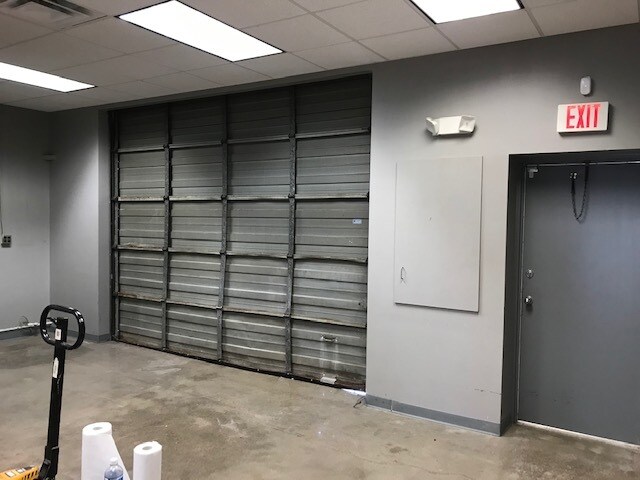 More Photos Of 118-122 Space Park Dr, Nashville Unknown For Lease