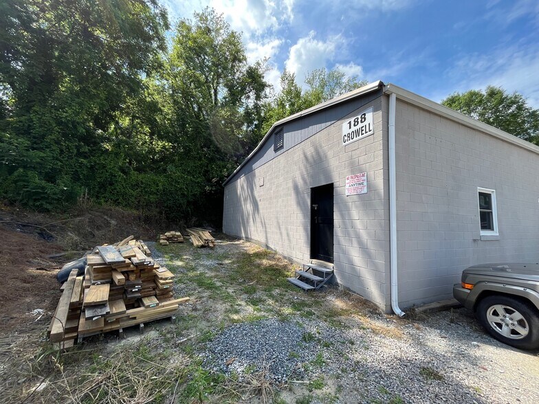 More Photos Of 116 Massey St, Fort Mill Flex For Sale