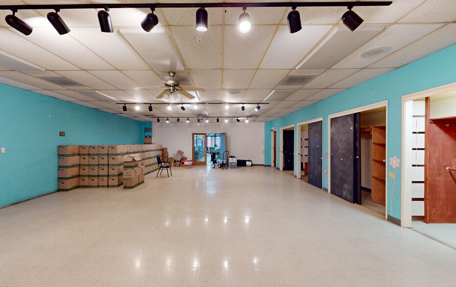 More Photos Of 3767 E Grant Rd, Tucson Office For Sale