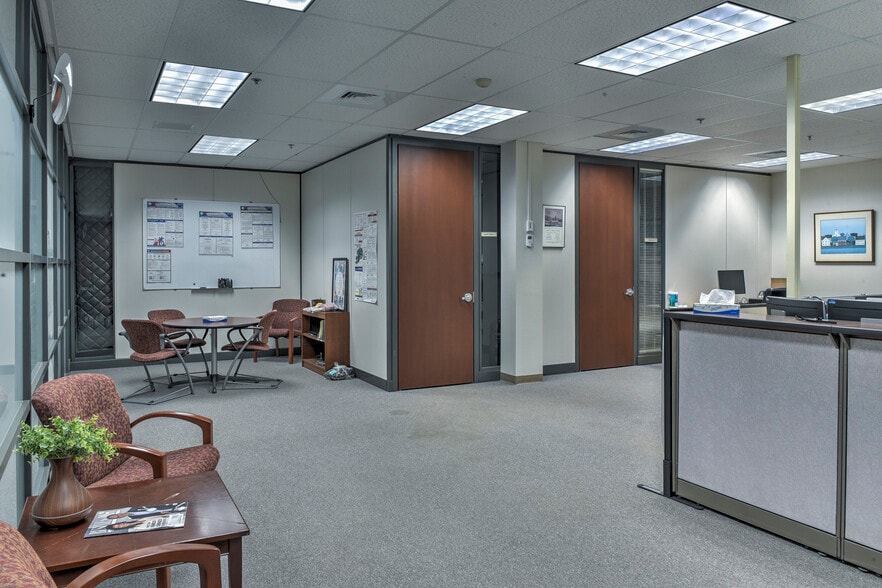 More Photos Of 10 Bowman Dr, Keene Warehouse For Sale