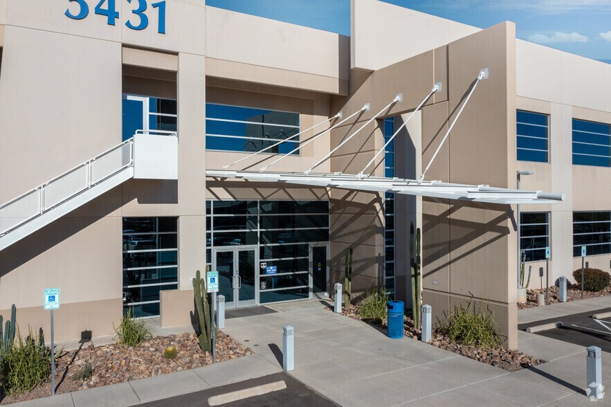 More Photos Of 5431 E Williams Blvd, Tucson Office For Lease