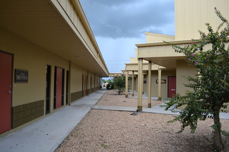 More Photos Of 5304 S Florida Ave, Lakeland Coworking Space