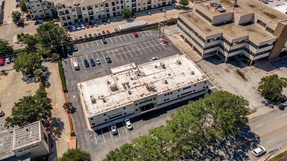 More Photos Of 7622 Louis Pasteur Dr, San Antonio Medical For Sale