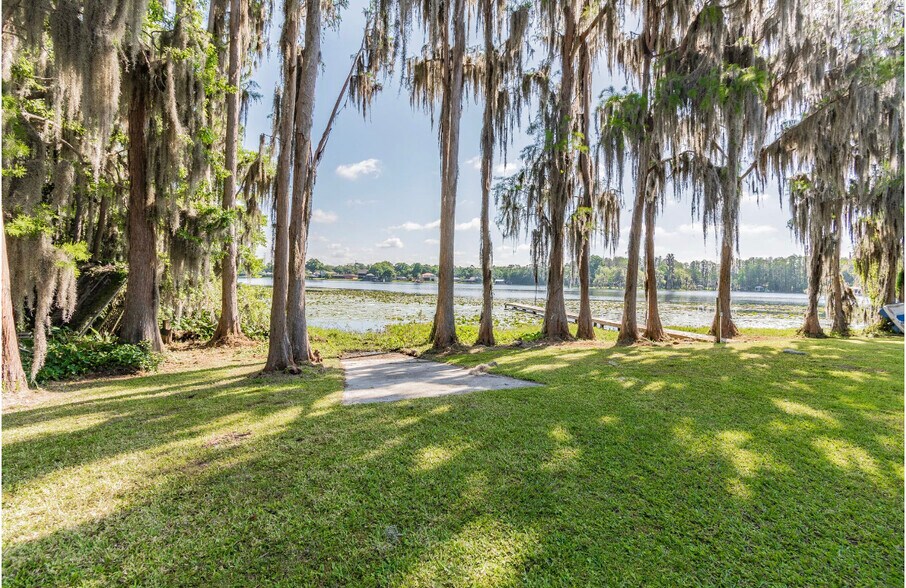 More Photos Of 22129 Carson Dr, Land O' Lakes Specialty For Sale