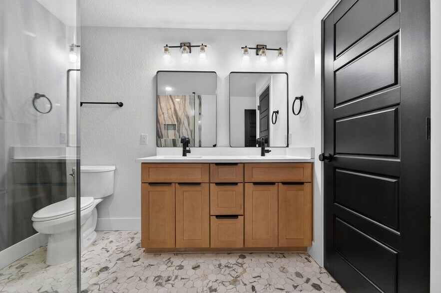 More Photos Of 125 Dashiell St, San Antonio Multifamily For Sale