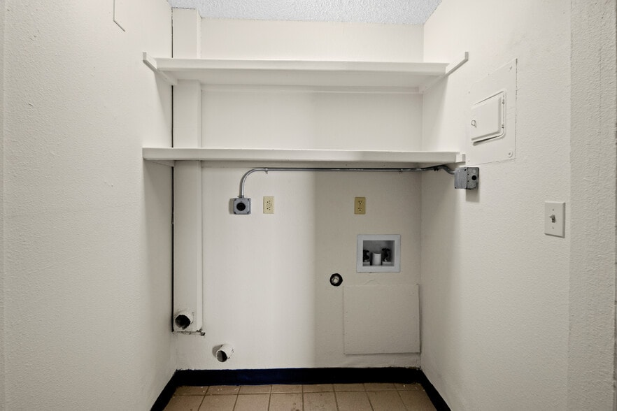 More Photos Of 5314 Blanco Ave, El Paso Office Residential For Sale