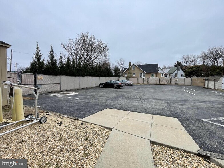 Primary Photo Of 3012 Franklin St NE and 3014 Franklin NE st, Washington Land For Sale