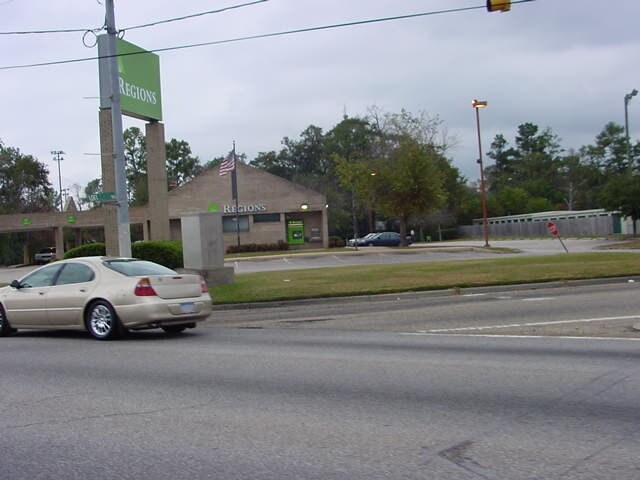 More Photos Of 4602 St. Stephens Rd, Mobile Bank For Sale