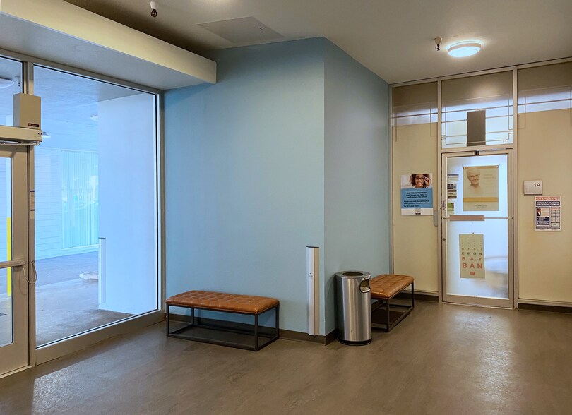 More Photos Of 2645 Ocean Ave, San Francisco Medical For Lease