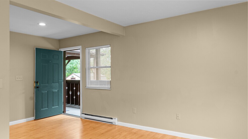 More Photos Of 55 Washington St, Lockport Apartments For Sale