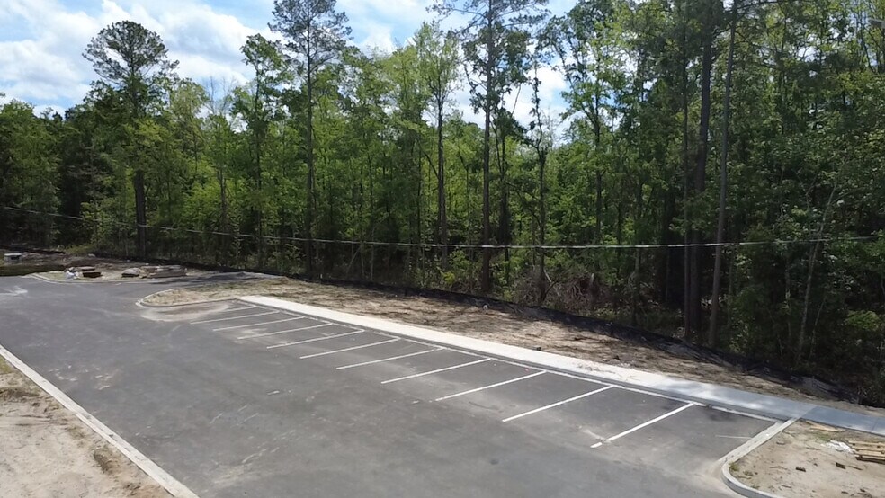 More Photos Of 485 Jimmy DeLoach Parkway Building B & C Pky, Pooler Storefront For Lease