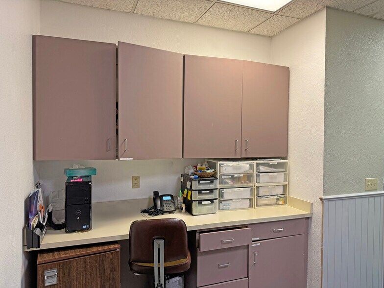 More Photos Of 418 Aviation Blvd, Santa Rosa Medical For Sale