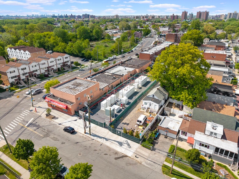 More Photos Of 1927 Gildersleeve Ave, Bronx Land For Sale