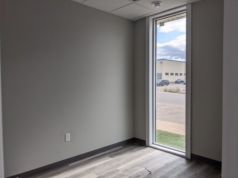 More Photos Of 8302 Fraser Ave, Fort McMurray Storefront Retail Office For Lease