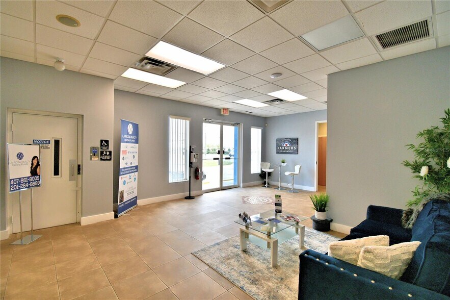 More Photos Of 43344 Highway 27, Davenport Coworking Space
