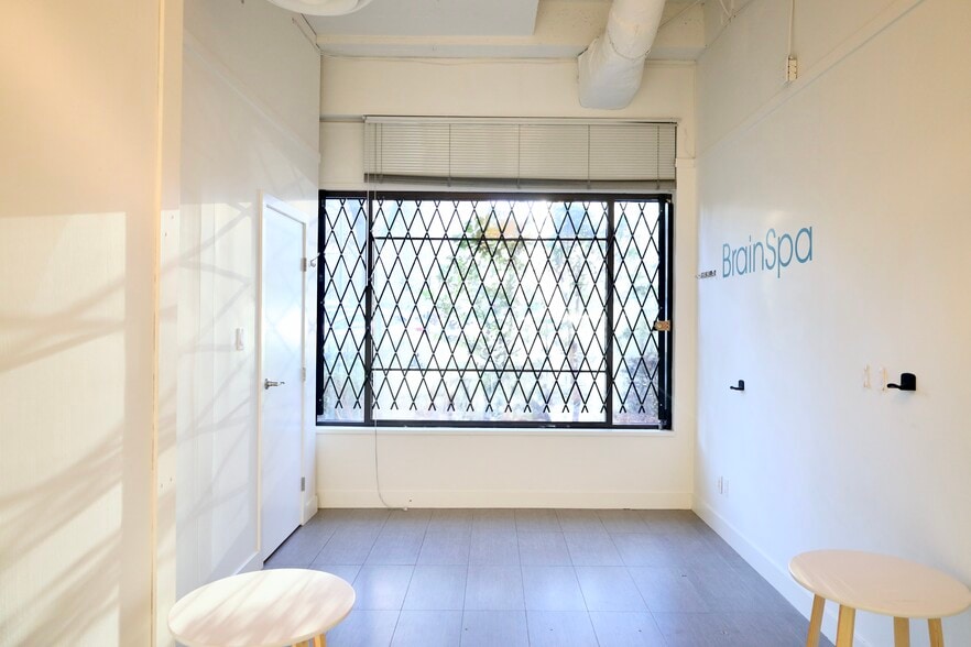 More Photos Of 1108 Richards St, Vancouver Apartments For Lease