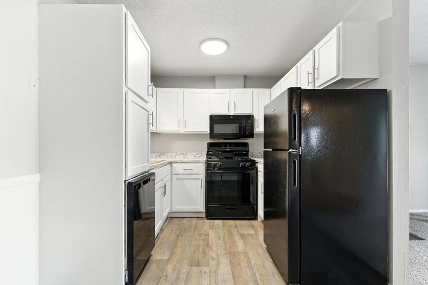 More Photos Of 1311 N Ash Pl, Owasso Apartments For Sale
