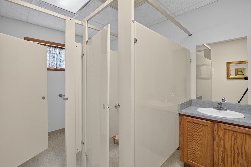 More Photos Of 6000 Reynolds Rd, Jackson Religious Facility For Sale