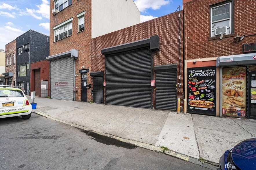 More Photos Of 219 Bond St, Brooklyn Warehouse For Sale