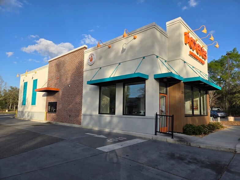 More Photos Of 200 Greenway Place, Keystone Heights Fast Food For Lease