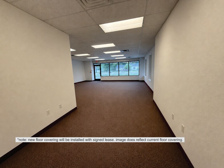 More Photos Of 2085 E Apple Ave, Muskegon Storefront For Lease