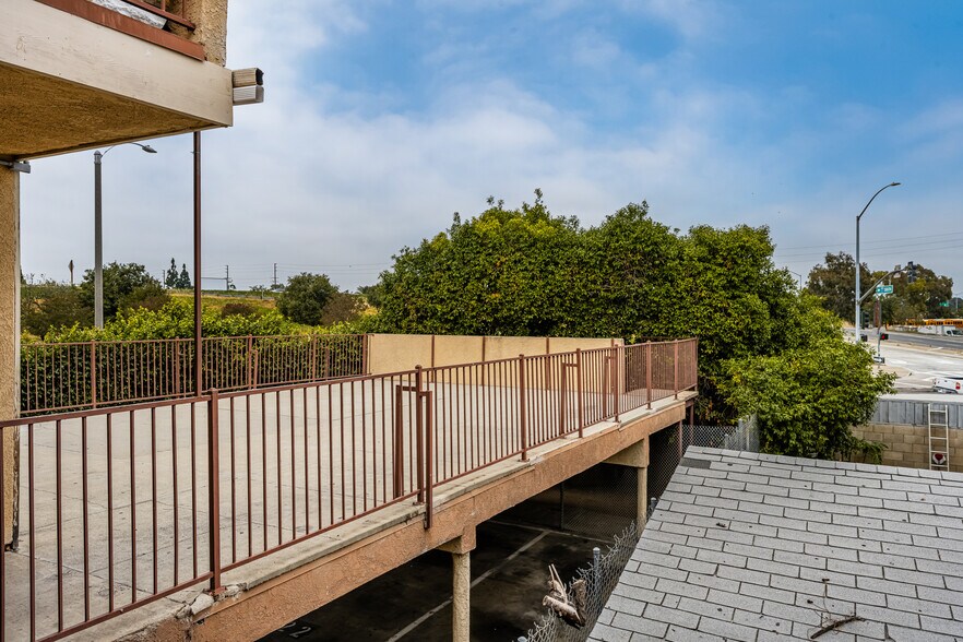 More Photos Of 1515 N Dresser St, Santa Ana Apartments For Sale