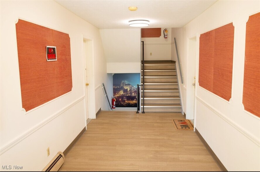 More Photos Of 101 S Elruth Ave, Girard Apartments For Sale