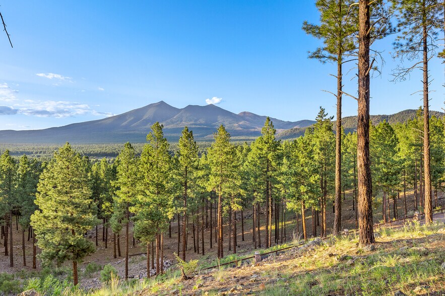 More Photos Of 2251 Kramer St, Flagstaff Land For Sale