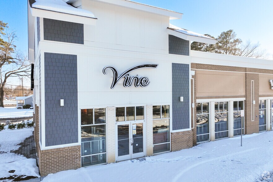 More Photos Of 520-524 S Battlefield Blvd, Chesapeake Storefront Retail Office For Lease