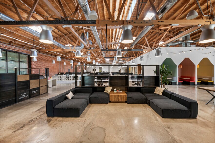 More Photos Of 4094 Glencoe Ave, Marina del Rey Loft Creative Space For Lease