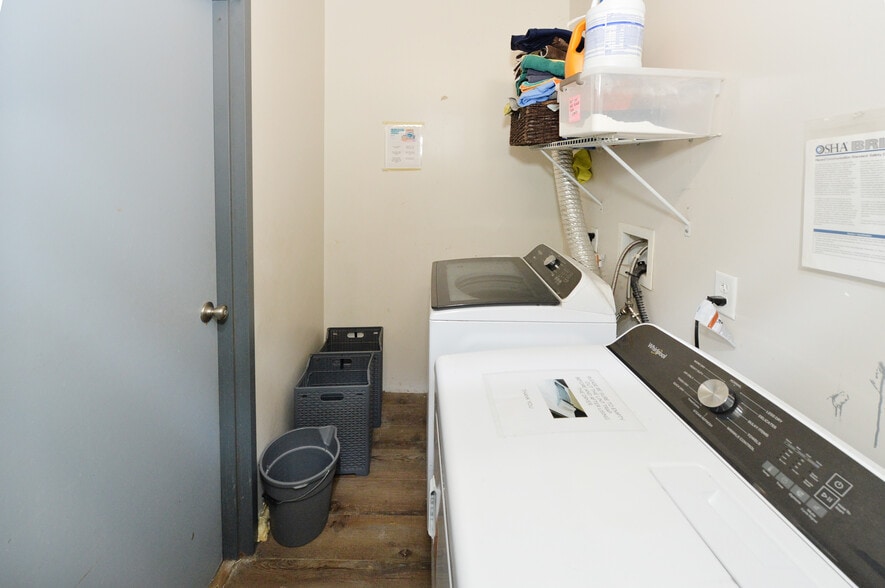 More Photos Of 85-A Walnut St, Montclair Storefront Retail Office For Sale