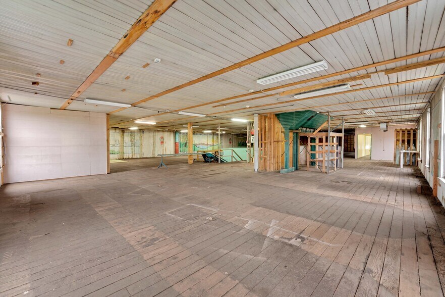 More Photos Of 808 B St, Hayward General Retail For Lease