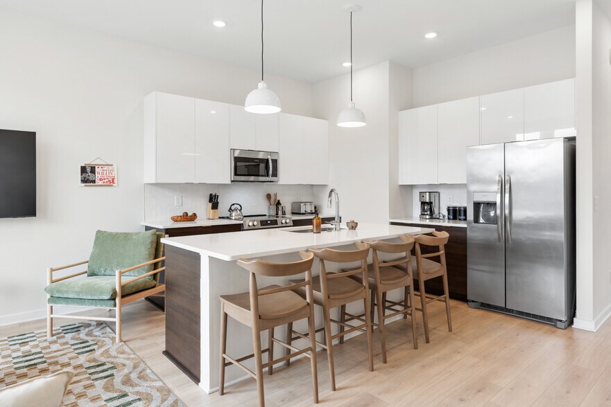 More Photos Of 1233 Lischey Ave, Nashville Apartments For Sale