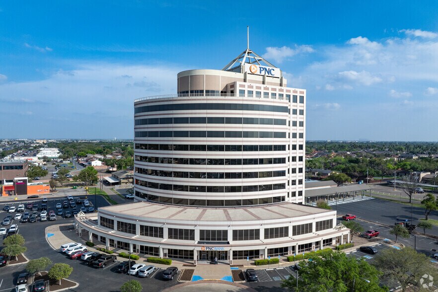 Primary Photo Of 3900 N 10th St, McAllen Office For Lease