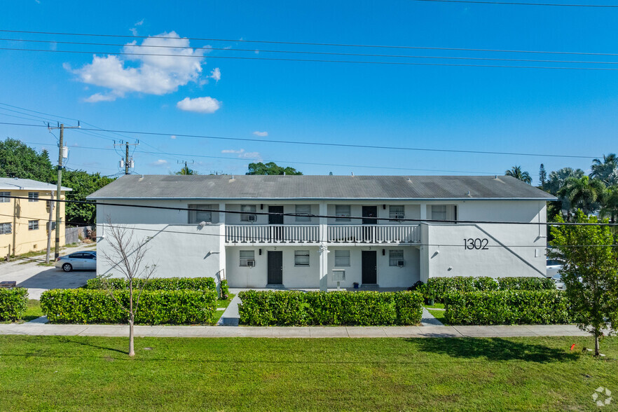 Primary Photo Of 1302 12th Ave S, Lake Worth Apartments For Sale