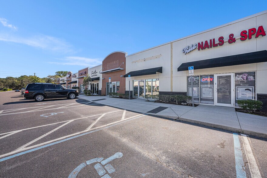 More Photos Of 10690 Gandy Blvd N, Saint Petersburg Unknown For Lease