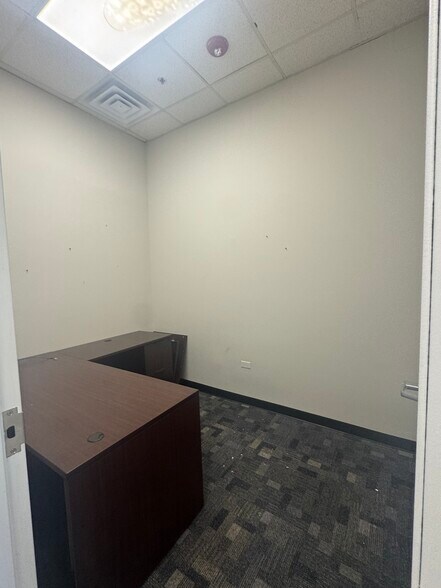 More Photos Of 4579-4583 State Route 71, Oswego Storefront Retail Office For Lease