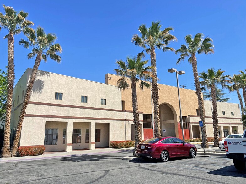 More Photos Of 44725 10th St W, Lancaster Medical For Sale