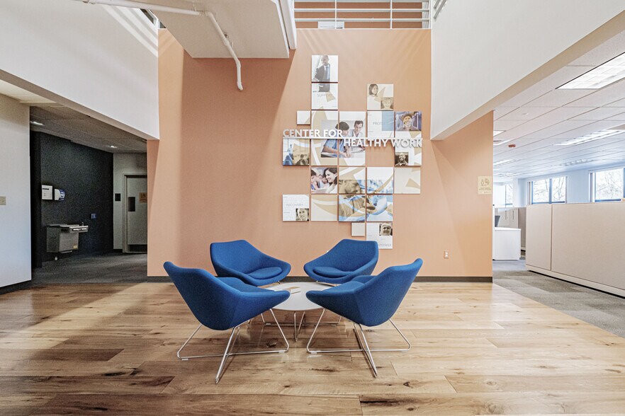 More Photos Of 6 Ashley Dr, Scarborough Office For Lease