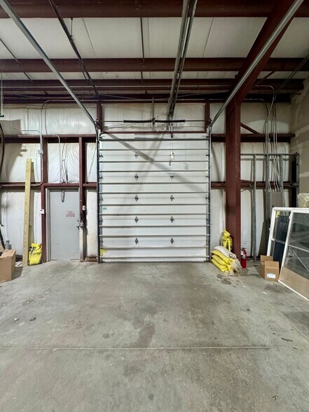 More Photos Of 2858 Agriculture Dr, Madison Warehouse For Lease