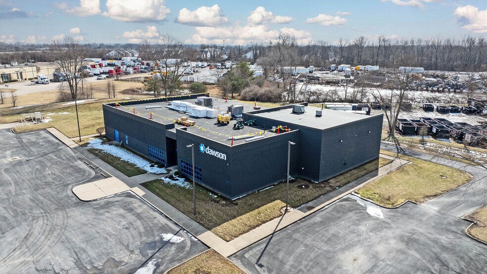 More Photos Of 3051 Delta Marine Dr, Reynoldsburg Light Manufacturing For Sale