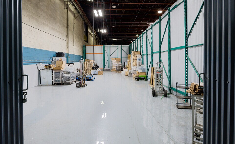 More Photos Of 5301 Polk St, Houston Warehouse For Lease