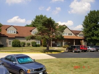 Primary Photo Of 975 Durkin Dr, Springfield Medical For Sale