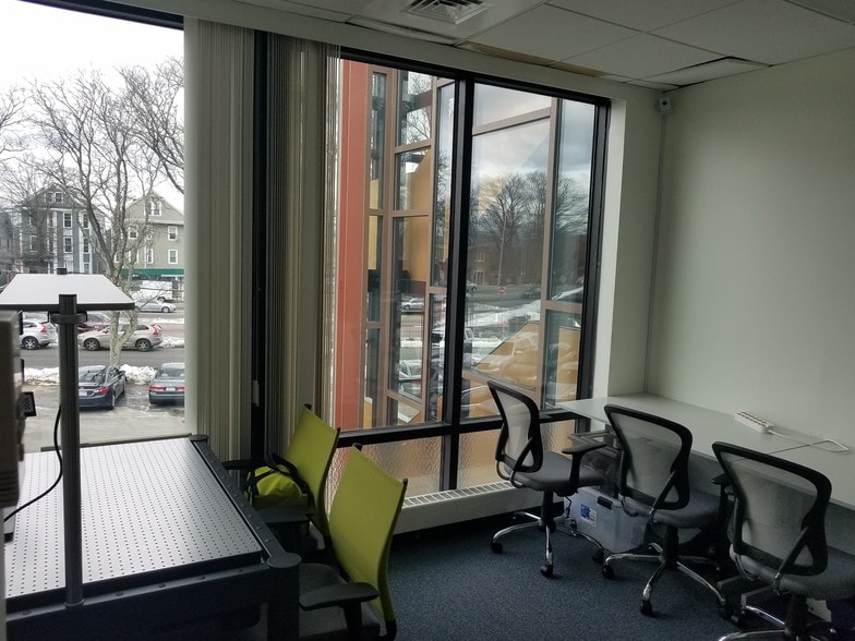 More Photos Of 822 Boylston St, Brookline Medical For Lease