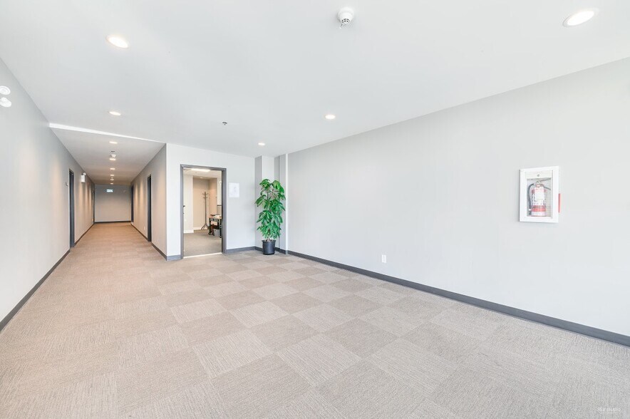 More Photos Of 10013 River Rd, Richmond Office For Sale