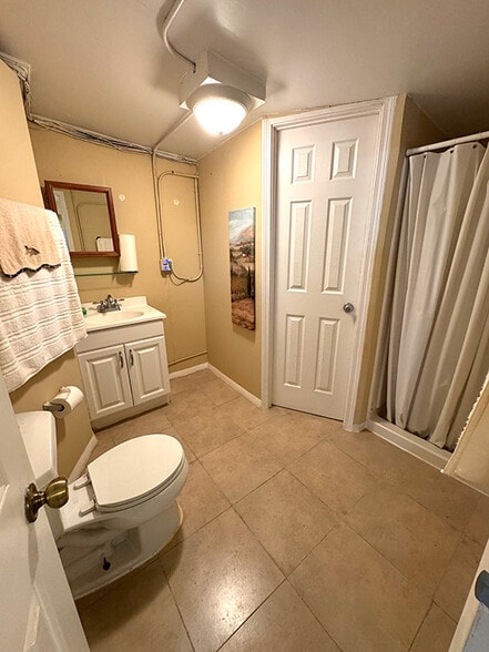 More Photos Of 2606 S Orlando Dr, Sanford Office Residential For Sale