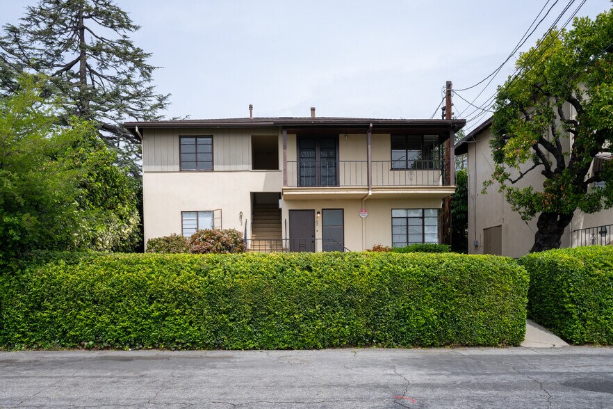 More Photos Of 2629-2643 1/2 Lake Ave, Altadena Apartments For Sale